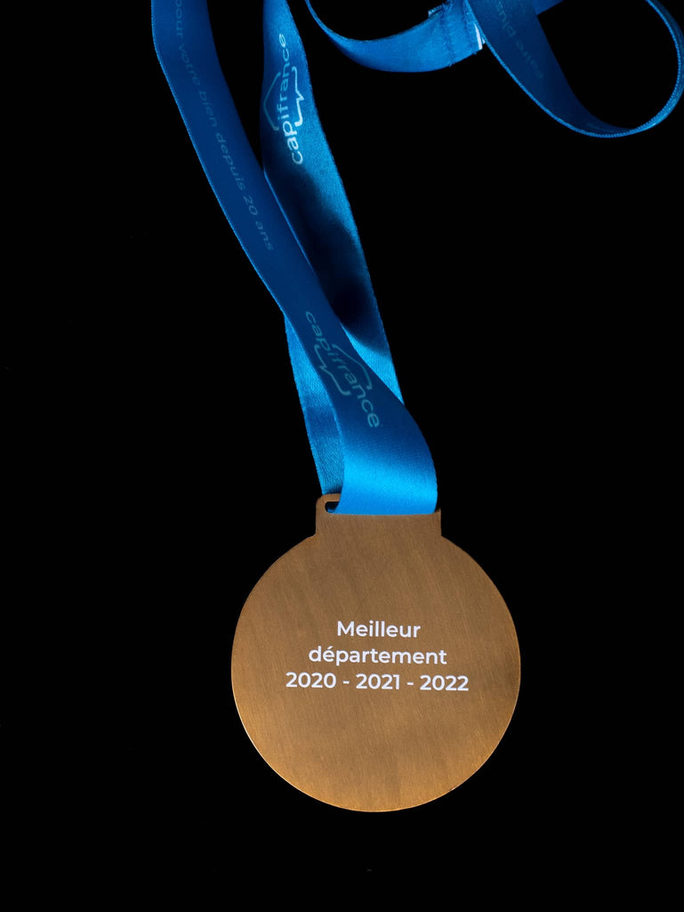 medaille-metal-capifrance